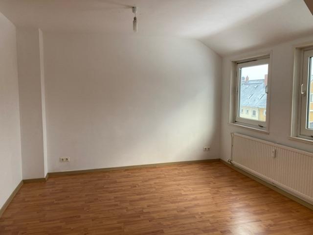 Kleine 2 Zimmer Wohnung im Dachgeschoss