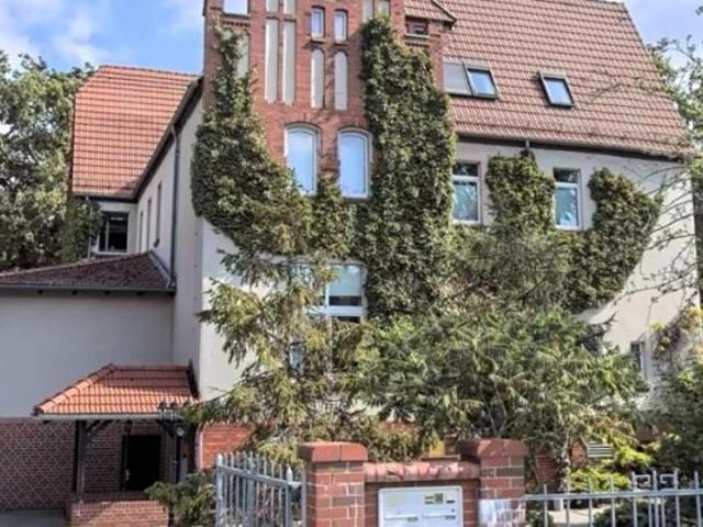 Kleine Gewerbeeinheit in einem Ärztehaus in Lübben