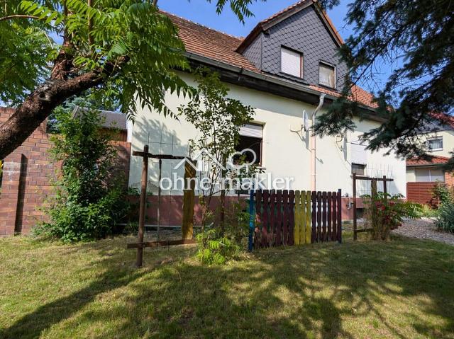 Kleine Doppelhaushälfte in Annahütte/Schipkau mit Garten und Garage in ruhiger Siedlungslage