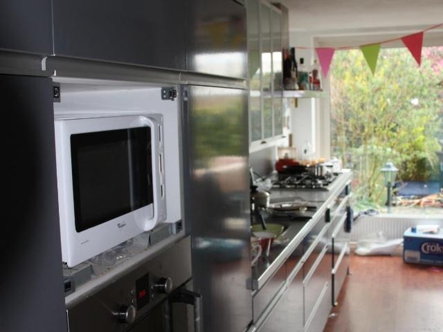 Kleine, lichte kamer
