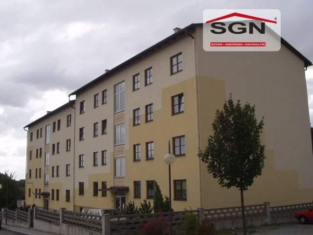 Kleine Wohnung mit Loggia und Befristungsabschlag