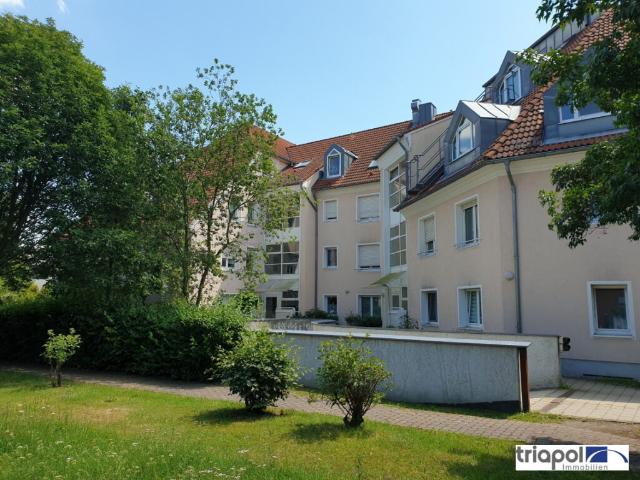 Kleine und gemütliche 2 Zi. Whg. mit Balkon in Dresden Weißig. triapol Immobilien