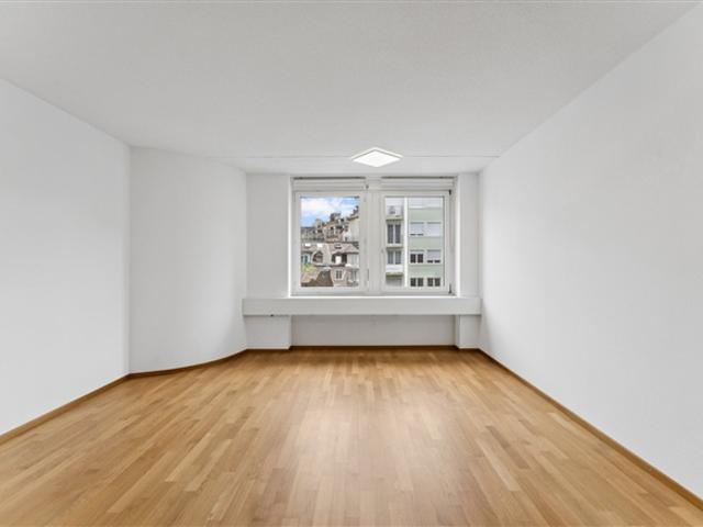 Kleines Büro mit gemeinsamer Infrastruktur