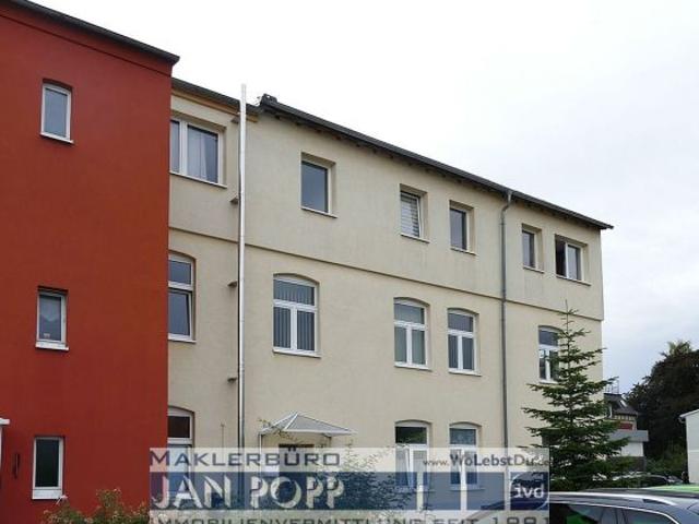 Kleines Büro mit WC und Dusche statt Homeoffice!