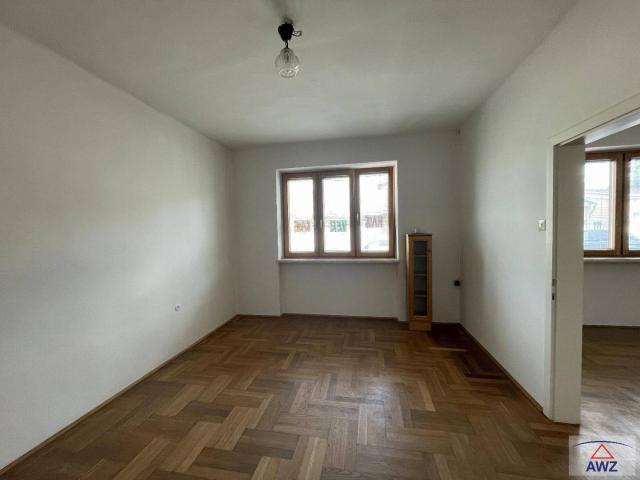 Kleines Wohnhaus sucht neue Besitzer!