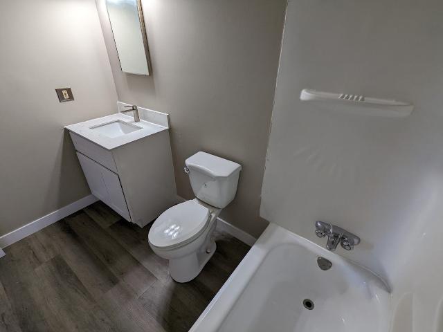 Kleisinger 27 1 Bedroom Apartment for Rent at 27 Kleisinger Cres, Regina, SK S4R 6Z4 Northeast Regina
