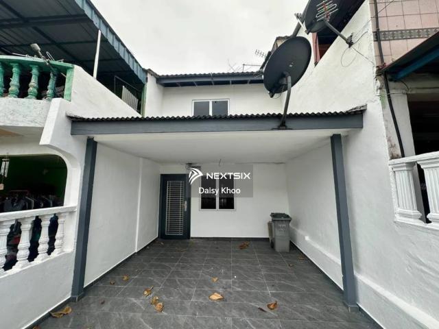 KLIA Condo 2 Rooms Unit / Infront Xiamen Uni / Freehold / Township