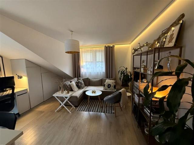 Klimasa/2 pokoje/komfort/kom+garaż 37,50 m², Wrocław
