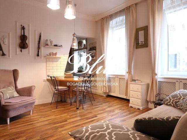 Klimatyczne 2 pokojowe mieszkanie w centrum Szczecina