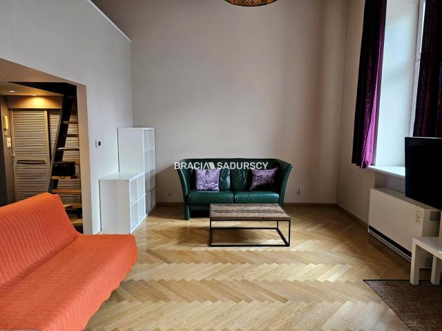 Klimatyczne mieszkanie przy Plantach Kraków, Śródmieście