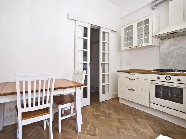 Klimatyczne mieszkanie w kamienicy cisza 69 m²