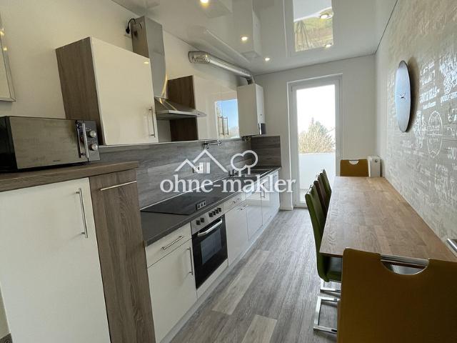 Klimatisierte und Vollständig renovierte Wohnung mit 3 Zimmern, Balkon und Einbauküche in Düsseldorf