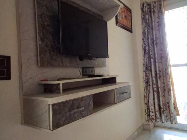 KLJ Platinum Plus 2 Bedroom 930 Sq. Ft. Apartment in Sector 77 Faridabad Listing ID: #10340