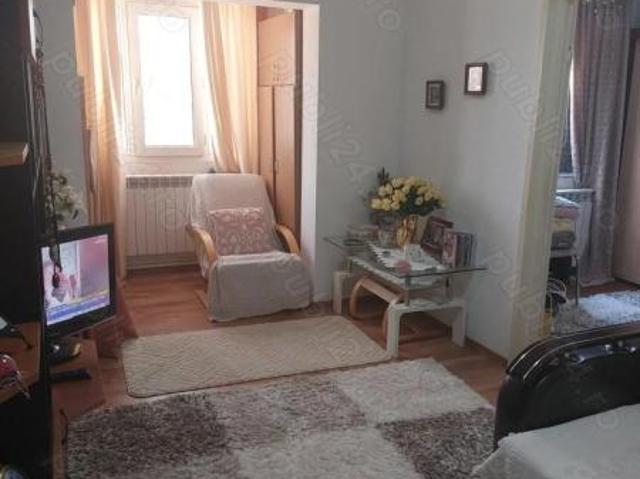 Km 4 5, apartament 2 camere, etaj 2, gaze, vanzari Constanta