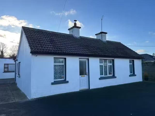 Knockavilla, Cashel, Tipperary, E34EH50 is for sale