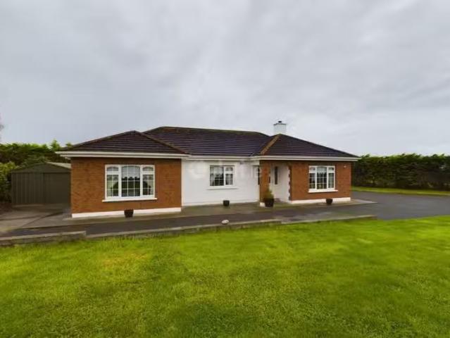 Knockane, Annestown, Co. Waterford is for rent