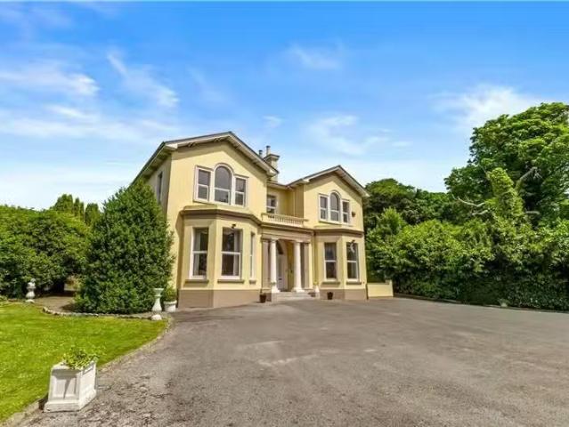 Knockeven House Knockeven Cobh, Cobh, Co. Cork, P24E392 is for.
