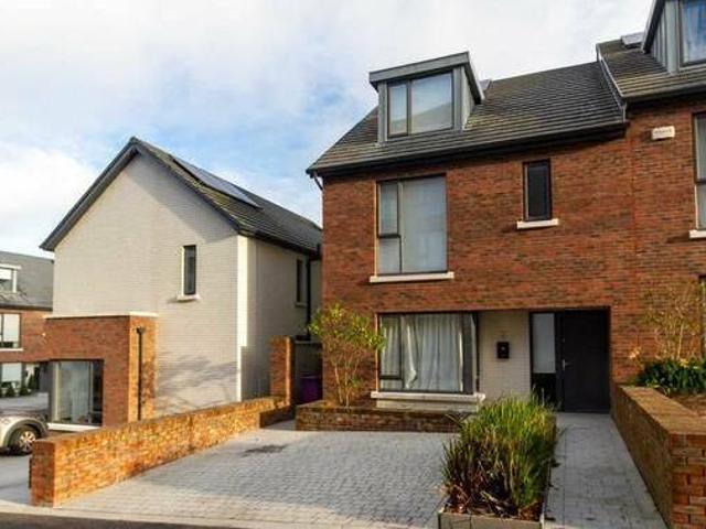 Knockrabo Court Goatstown Dublin 14 Co Dublin