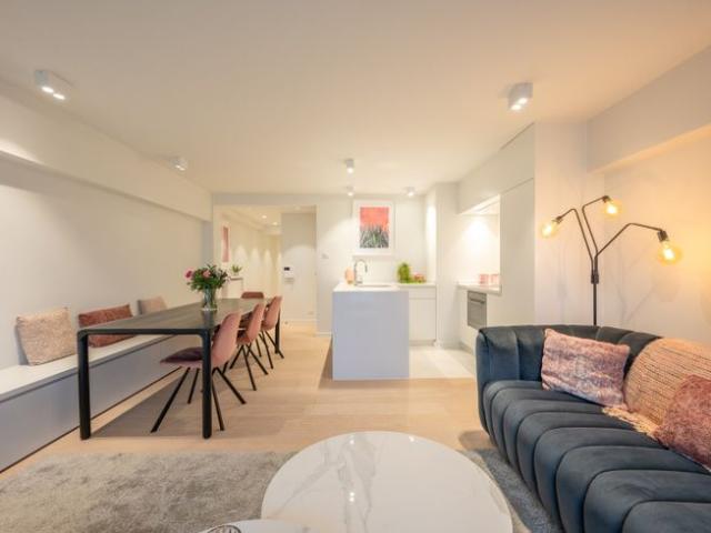 Knap appartement met 2 slaapkamers en FRONTAAL ZEEZICHT