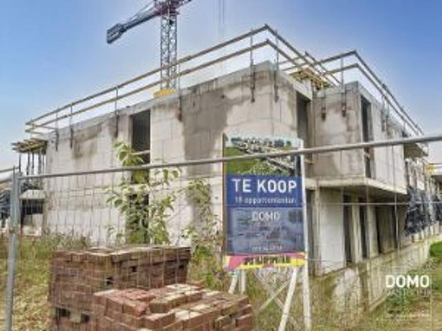 KNAP ARCHITECTURAAL WOONPROJECT IN HET CENTRUM VAN KERMT
