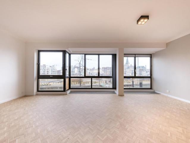 Knap gerenoveerd appartement op Grote Markt