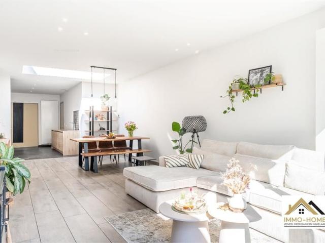 Knap gerenoveerde woning met tuin nabij centrum Gent!
