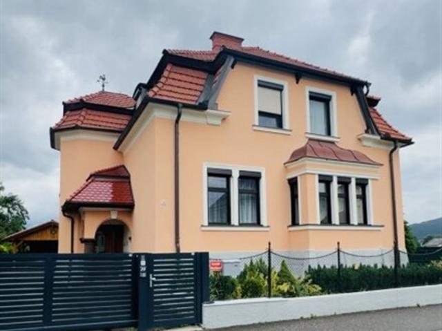Knittelfeld charmantes, vielseitiges Wohnhaus 178 m2 Wohnfläche in ruhiger Lage mit großem Garten!