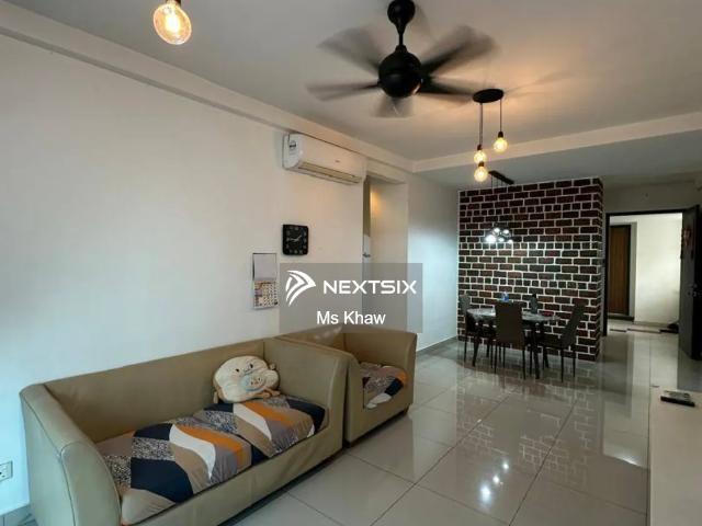 Knighton rare type for sale Freehold title 24 hours strict security, gated & guarded Renovated unit Greenery landscaping