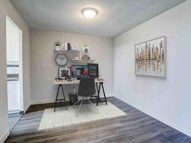Knightsbridge Kings Cross Apartments 3 Bedroom Apartment for Rent at 3 Knightsbridge Rd, Brampton, ON L6T 3X3 Queen Street Corridor