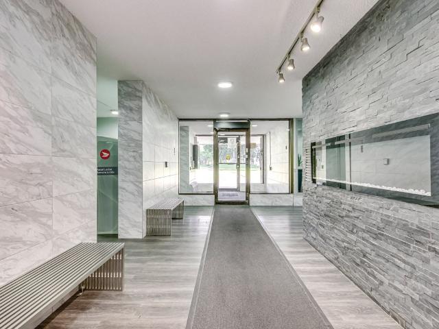 Knightsbridge Kings Cross Apartments Studio Apartment for Rent at 3 Knightsbridge Rd, Brampton, ON L6T 3X3 Queen Street Corridor