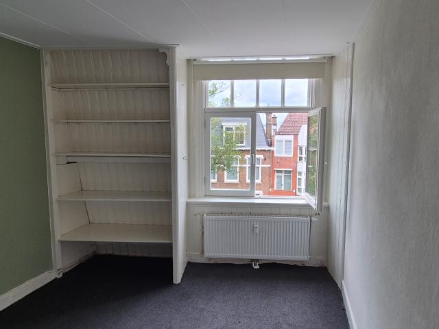 Knusse kamer op de Frederik Hendriklaan