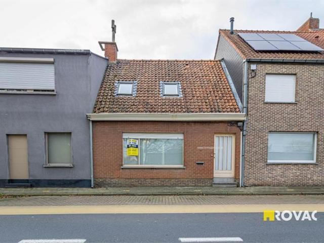 Knusse woning met tuin en uitweg in centrum Lendelede