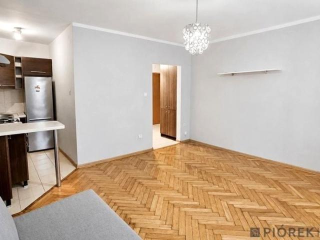 Ks. Teofila Boguckiego 28 m², Warszawa