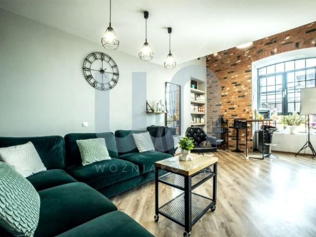 Ks. bp. Wincentego Tymienieckiego 180 m², Łódź