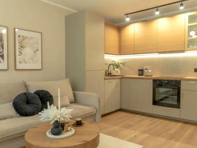 Ks. Piotra Ściegiennego 33 m², Kraków