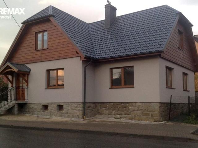 Księdza Prałata Józefa Piotrowskiego 179 m², Ujsoły