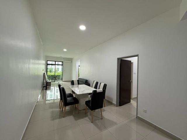 Ksl Residences 2Kangkar Tebrau 3rooms Full Furnish For Rent2 Carpark