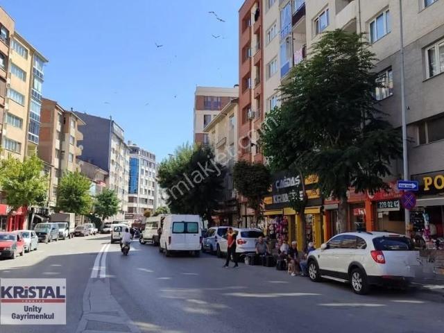 Kr Unıty'den Sakarya Caddesinde 3+1 Asansörlü Daire