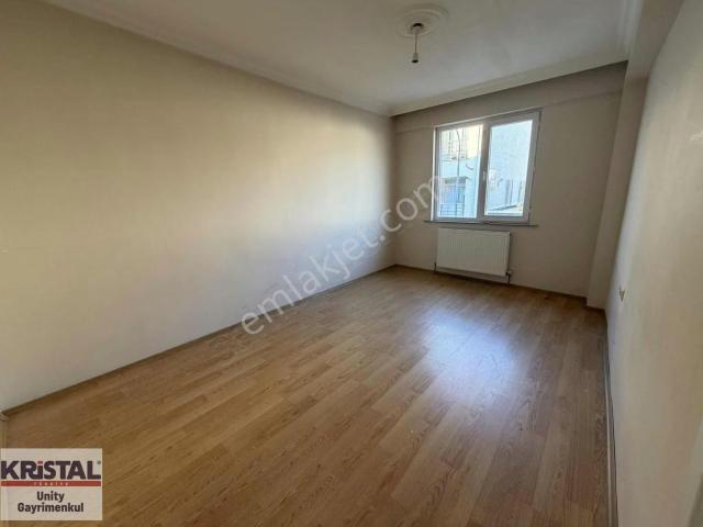 Kr Unity Den Büyükdere Mah. Esogü Yakını Satılık 1+1 Daire
