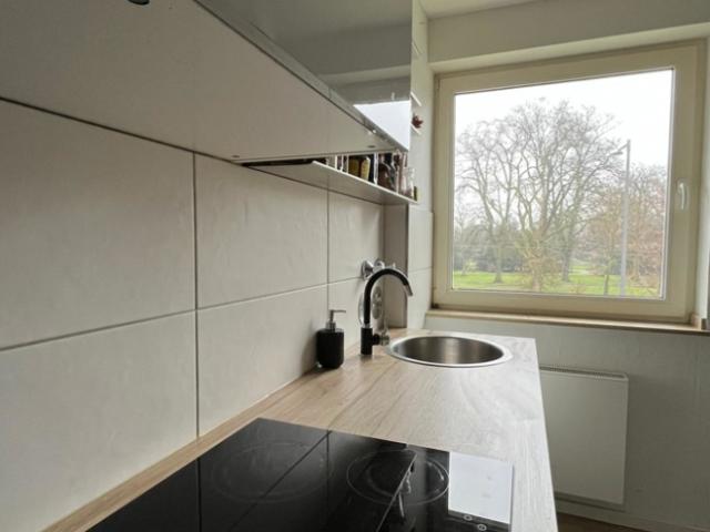 KR Bockum Bestlage! Zweizimmer Wohnung mit traumhaftem Parkblick Balkon und Garage
