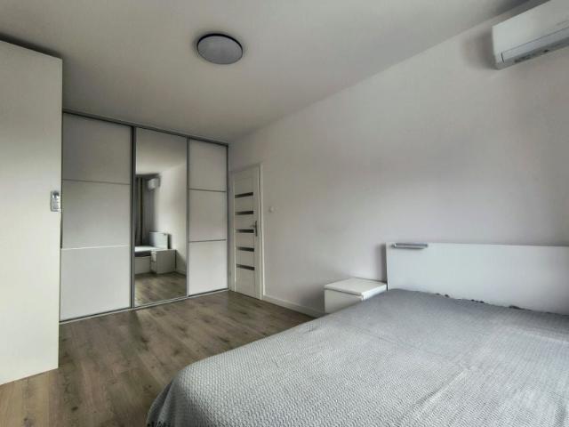 Krótka 74 m², Mysiadło