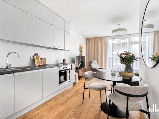 Krochmalna 30 m², Warszawa