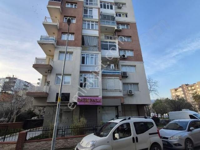 Krokiden Manavkuyuda Satılık 20 Metre Dükkan