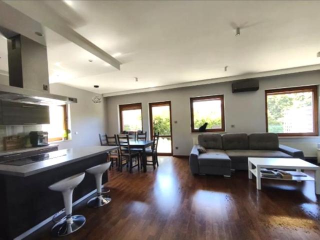 Królewiecka okolice/ogród 40m2/pierwotnie 4 pokoje 71 m², Wrocław