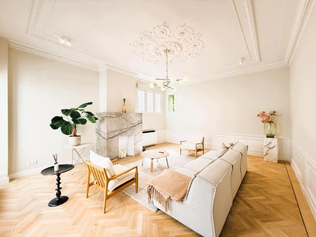 Kromme Waal, 1011BV, Amsterdam