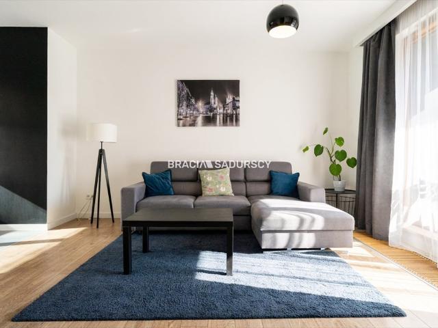 Eleganckie 77 m2 w centrum Krakowa z balkonem i klimatyzacją