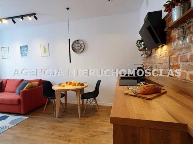 Kraków, Nowa Huta, os. Urocze, 31 m2