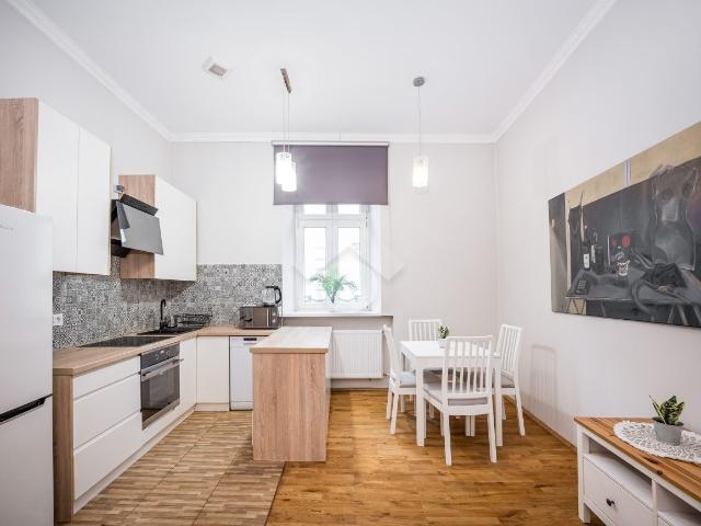 Kraków – Stare Podgórze – ul. Celna – 43,4 m2