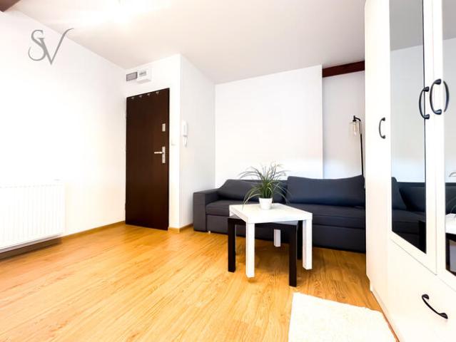 2450 ze wszystkim | 1pok | ENG