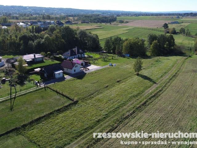 Krasne, 750 m2